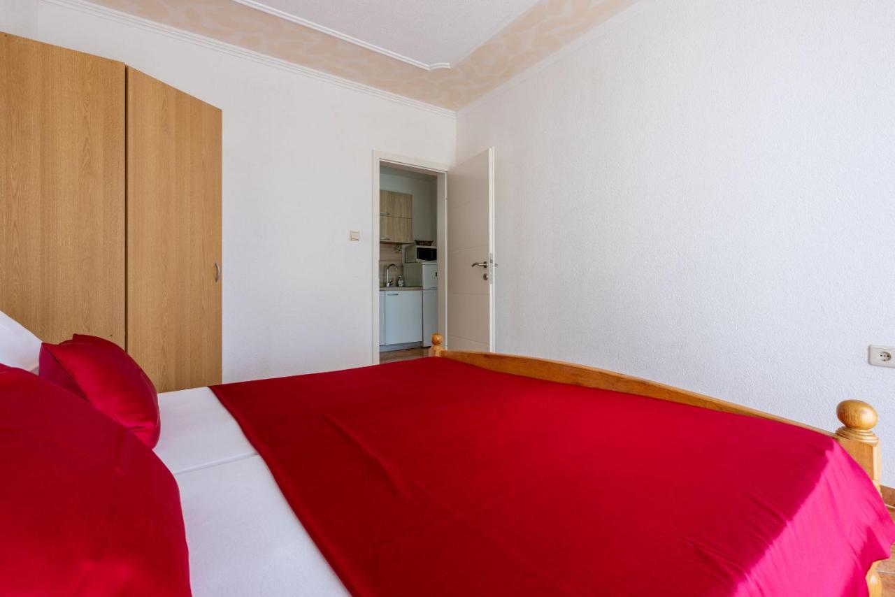 Apartments Pera Selce Eksteriør billede